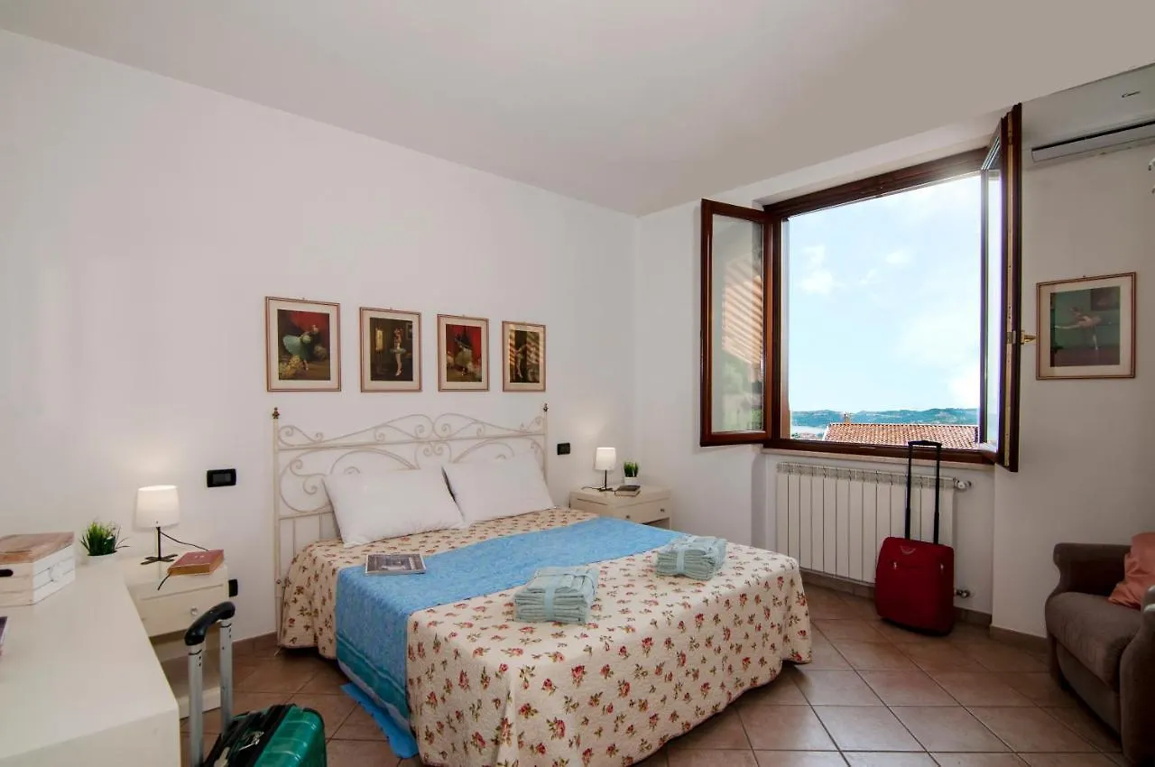 Villa Isedo Con Vista Lago Villanuova sul clisi Holiday home